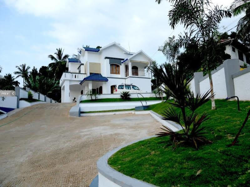 Dreamnest Residency Apartment Kalpatta Exterior foto